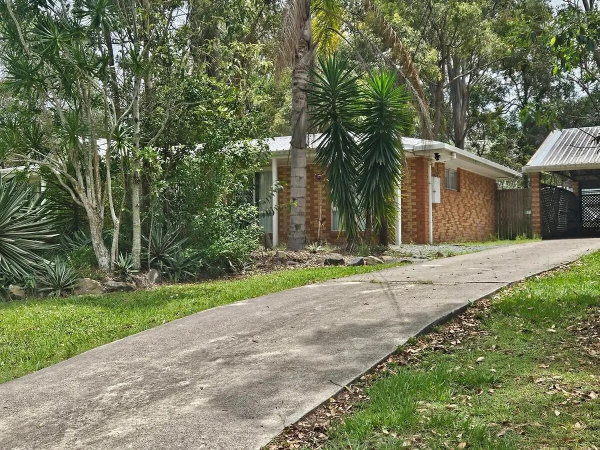 Newly Renovated & Quiet Area Villa Eagleby 0*,  Australië